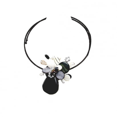 Black and White Gemstones Flower Necklace