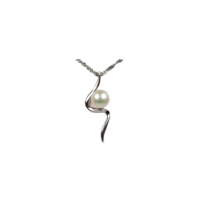 White Freshwater Pearl Pendent and Silver Clasp 